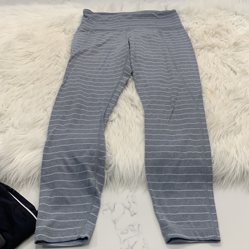 Athleta Striped Active Wear Leggings. Size S(680)